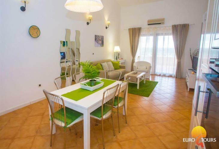 Holiday Home Marina Kaštelir Esterno foto